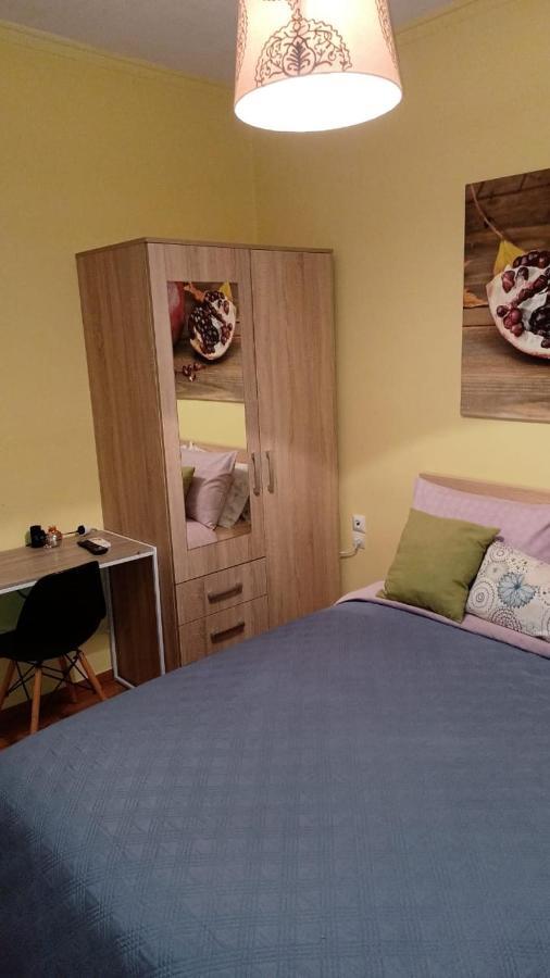 Central Studio Near Metro&View Atene Esterno foto