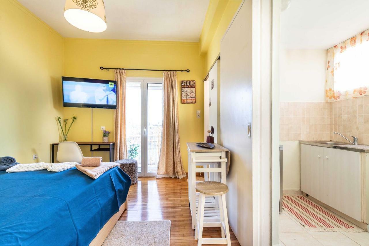 Central Studio Near Metro&View Atene Esterno foto