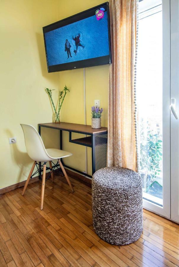 Central Studio Near Metro&View Atene Esterno foto